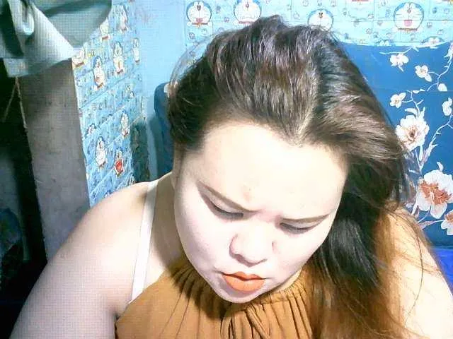 Live sex webcam photo for Asianlyn #272239869