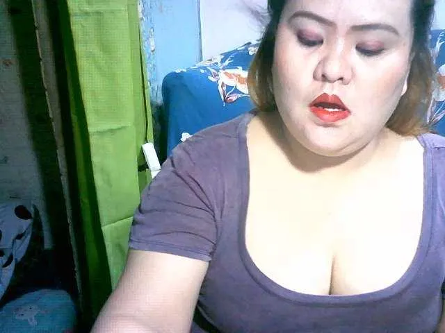 Live sex webcam photo for Asianlyn #272673926