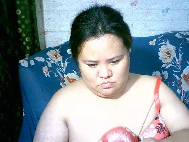 Live sex webcam photo for Asianlyn #273396451