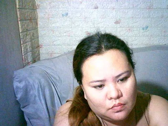 Live sex webcam photo for Asianlyn #273508467