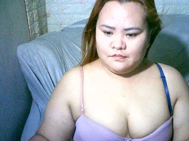 Live sex webcam photo for Asianlyn #273638284