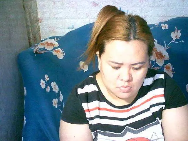 Live sex webcam photo for Asianlyn #273886431