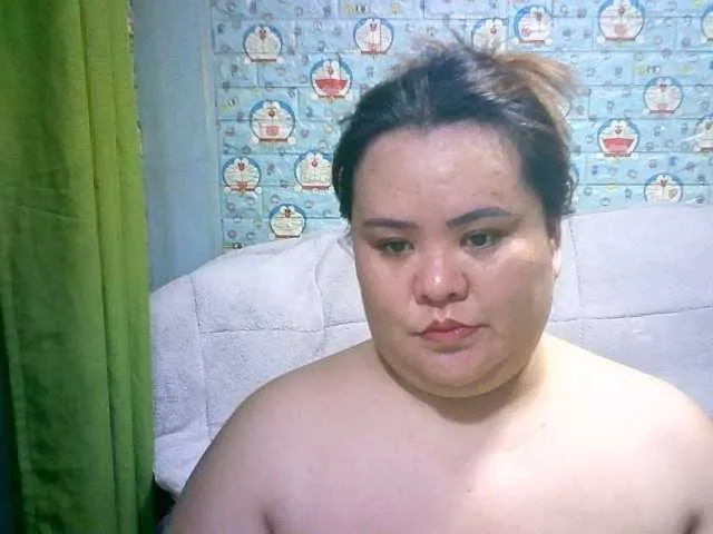 Live sex webcam photo for Asianlyn #275637314