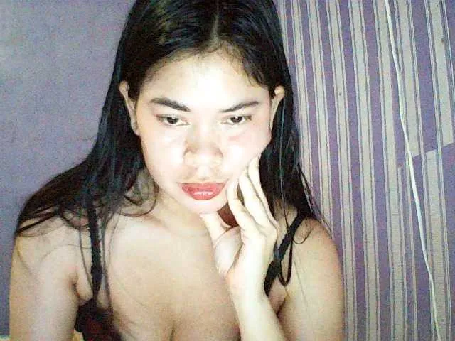 Live sex webcam photo for Asiansexy4ulove #291546840