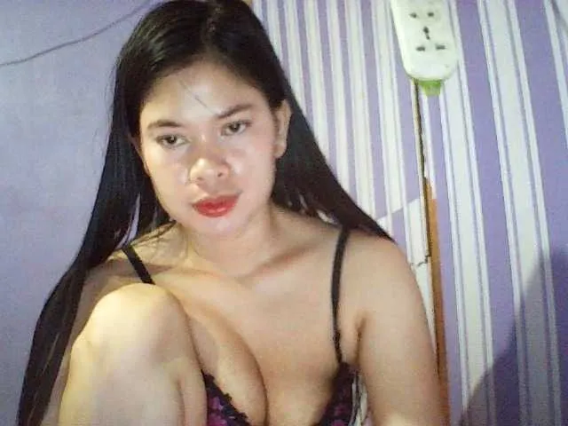 Live sex webcam photo for Asiansexy4ulove #292525039