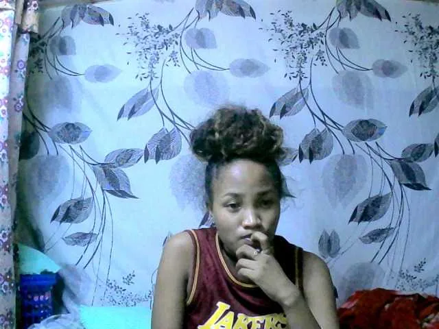 Live sex webcam photo for Asmirah #275517965
