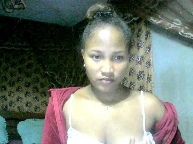 Live sex webcam photo for Asmirah #291026409