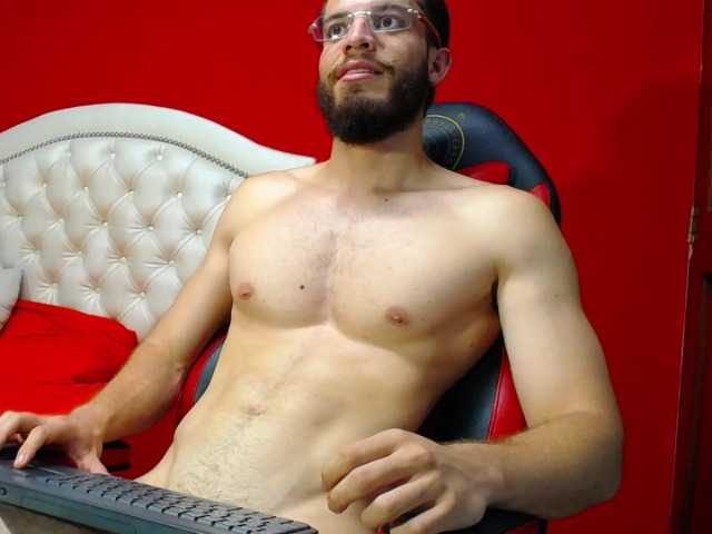 Live sex webcam photo for Asmodus-17 #275482767