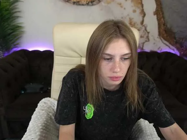 Live sex webcam photo for AsoftMoan #276183426