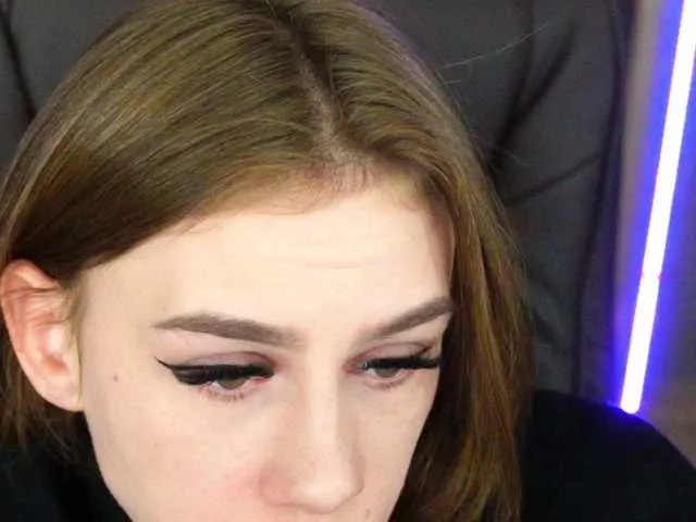 Live sex webcam photo for AsoftMoan #276778741