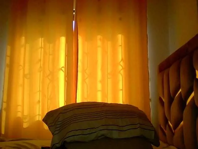 Live sex webcam photo for Assbabe3 #290315328