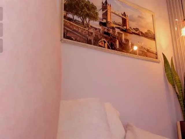 Live sex webcam photo for Assh-lee #290794427