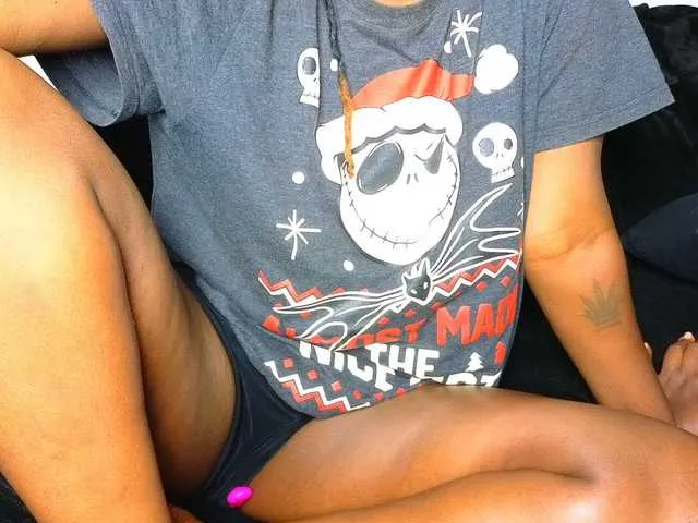 Live sex webcam photo for Assiology #290628188