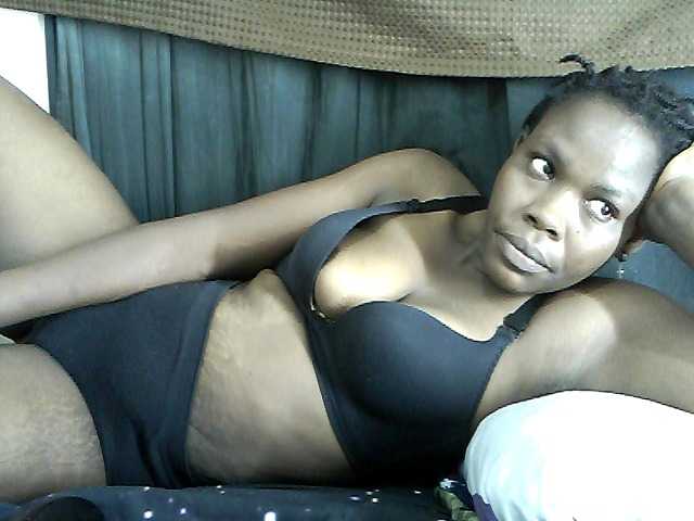 Live sex webcam photo for Assmathick #280490224