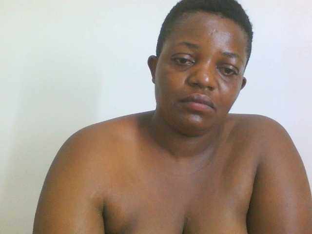 Live sex webcam photo for Assmathick #291300954