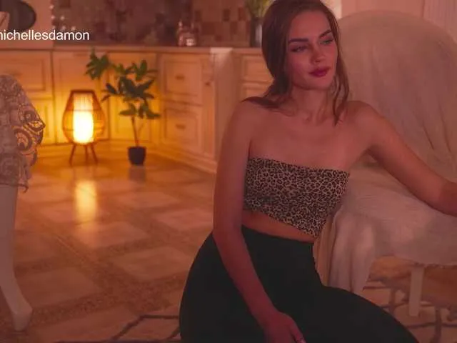 Live sex webcam photo for Astriad #291645687