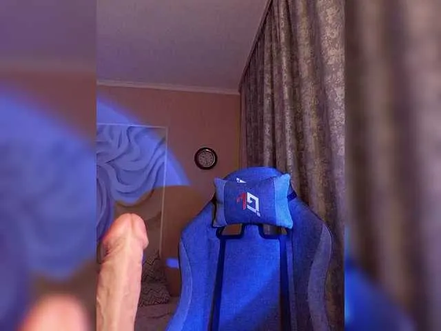 Live sex webcam photo for AsyaMi #291468157