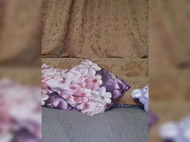 Live sex webcam photo for AsyaMi #291847550