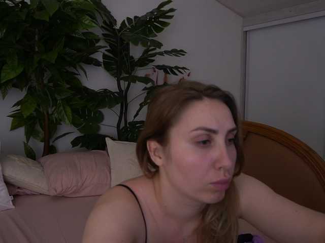 Live sex webcam photo for AsyaShapik #278283353