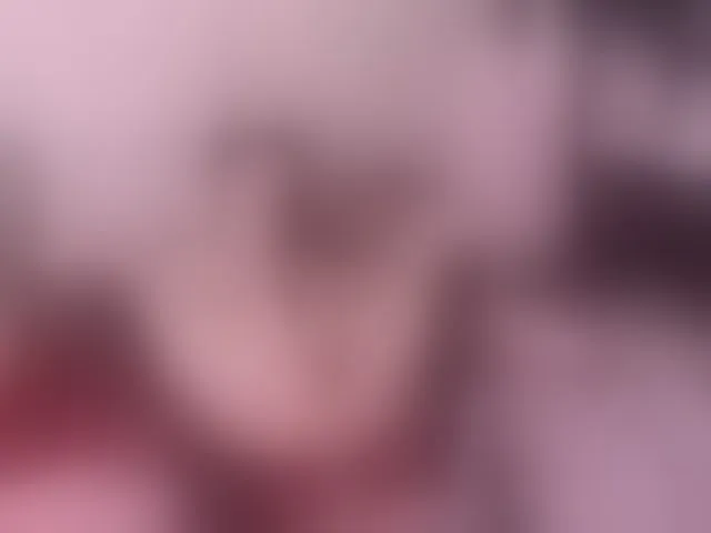 Live sex webcam photo for AsyaSweeet #292677709