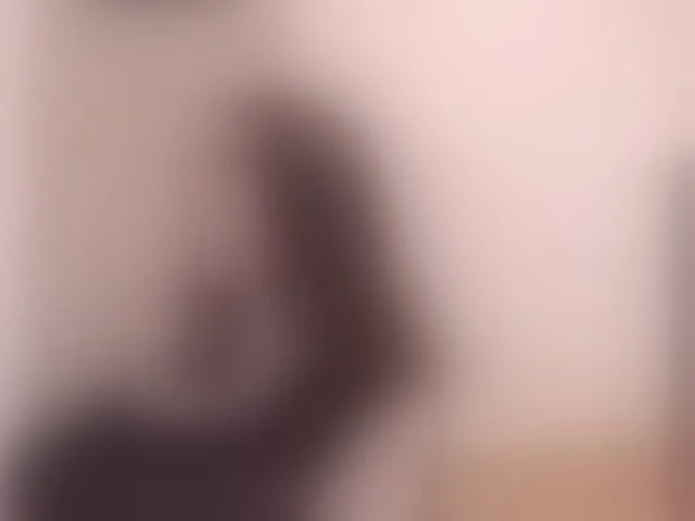 Live sex webcam photo for AsyaSweeet #293462053