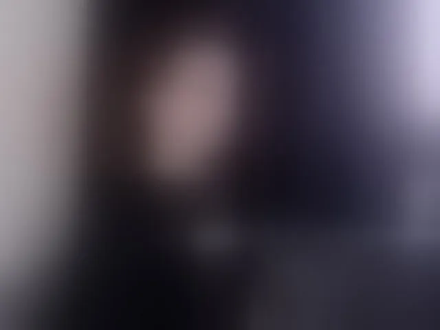 Live sex webcam photo for AsyaSweeet #293983632