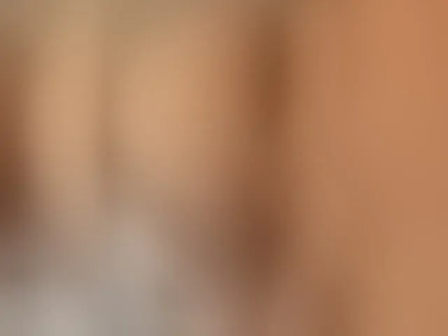 Live sex webcam photo for AsyaSweeet #294284326