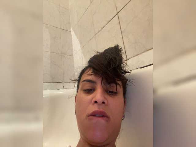 Live sex webcam photo for Asyta-7 #274208473