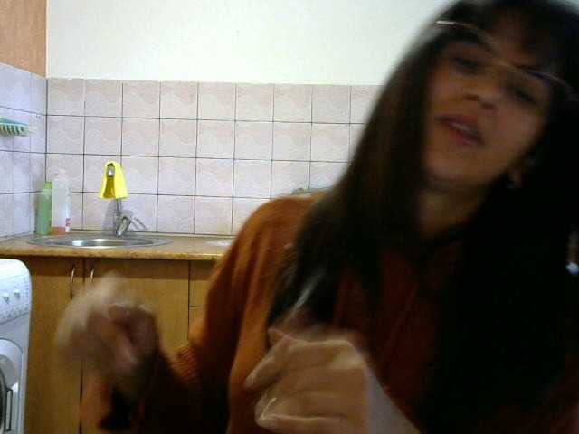 Live sex webcam photo for Asyta-7 #274551549