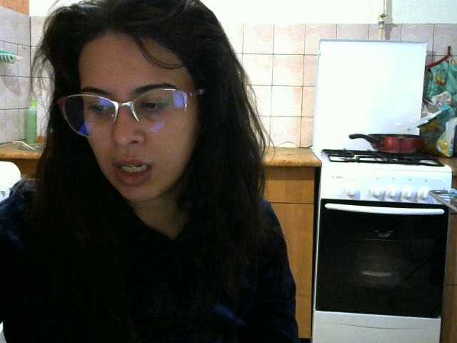 Live sex webcam photo for Asyta-7 #274573346