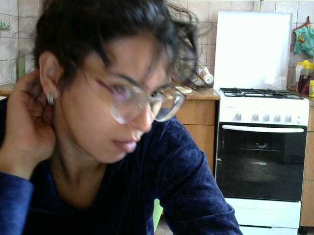 Live sex webcam photo for Asyta-7 #274585338