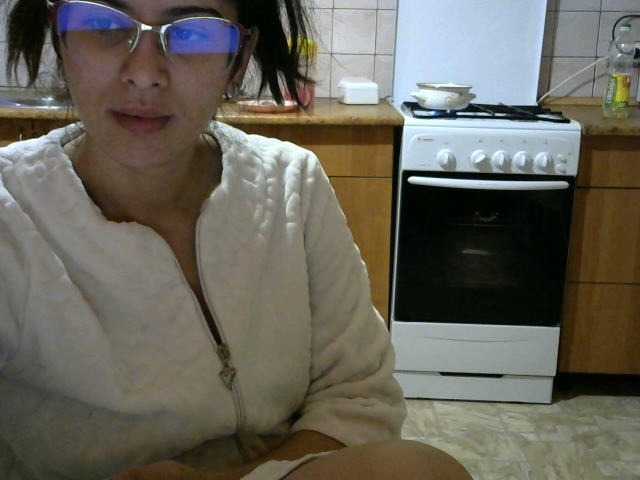 Live sex webcam photo for Asyta-7 #274606007