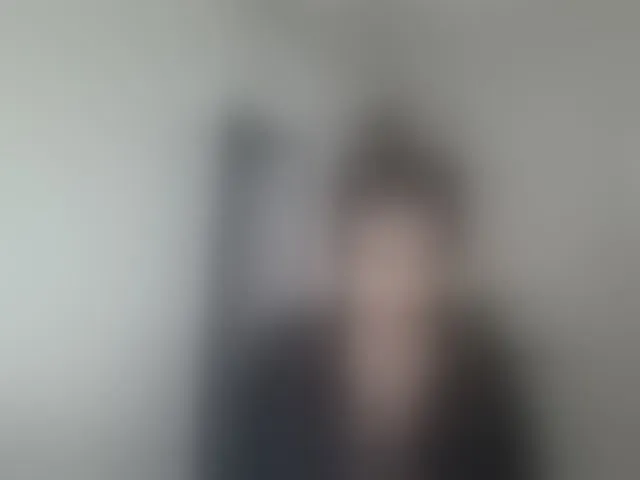 Live sex webcam photo for Ataliahh #292447602