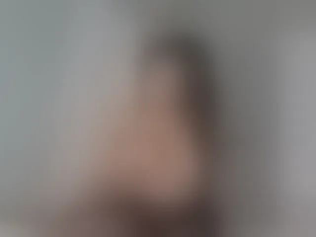 Live sex webcam photo for Ataliahh #292543845