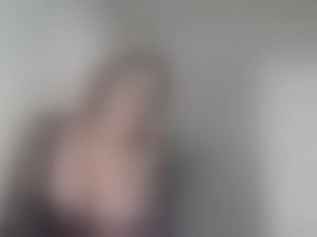 Live sex webcam photo for Ataliahh #293293927
