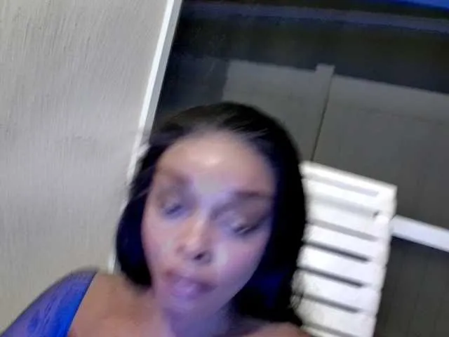 Live sex webcam photo for Ataliahhh #291834892