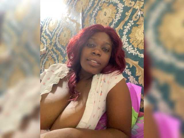 Live sex webcam photo for Athali #278179906