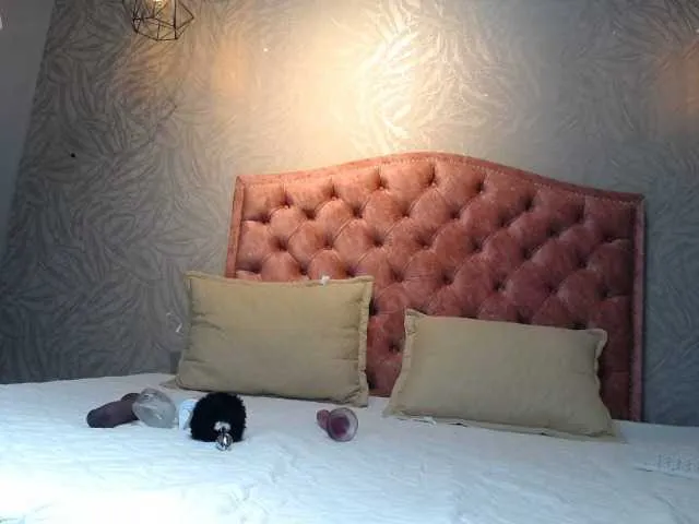 Live sex webcam photo for Athenea-thompson #275581599
