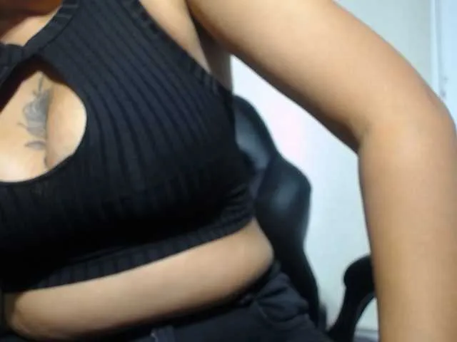 Live sex webcam photo for Athenea-thompson #275782423