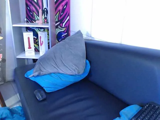 Live sex webcam photo for AtheneaLane #280896029