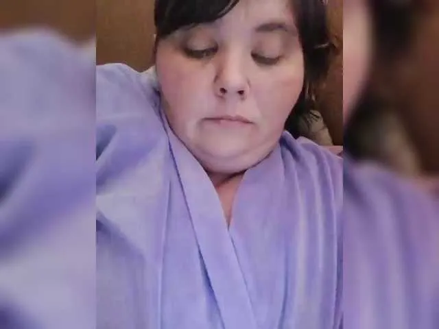 Live sex webcam photo for AthomeTi #292228341