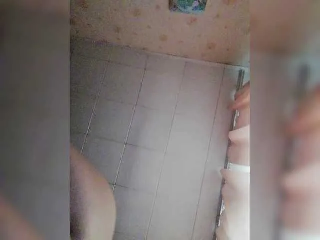 Live sex webcam photo for AthomeTi #292261630