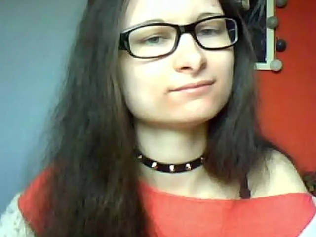 Live sex webcam photo for AudreyDark #273198307