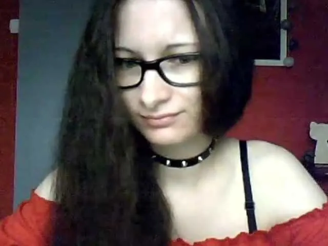 Live sex webcam photo for AudreyDark #273955290