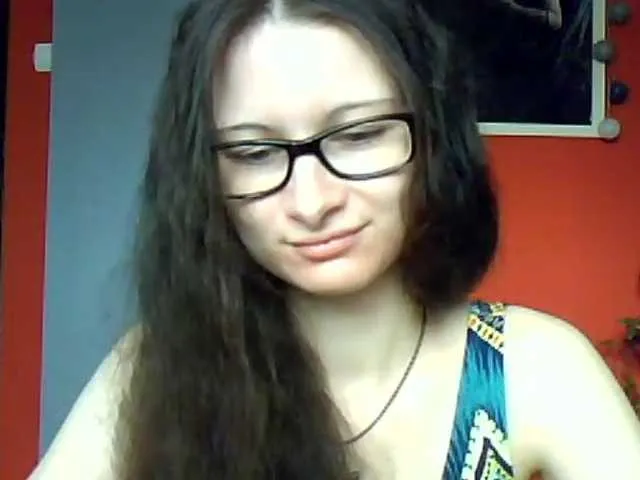 Live sex webcam photo for AudreyDark #274173907