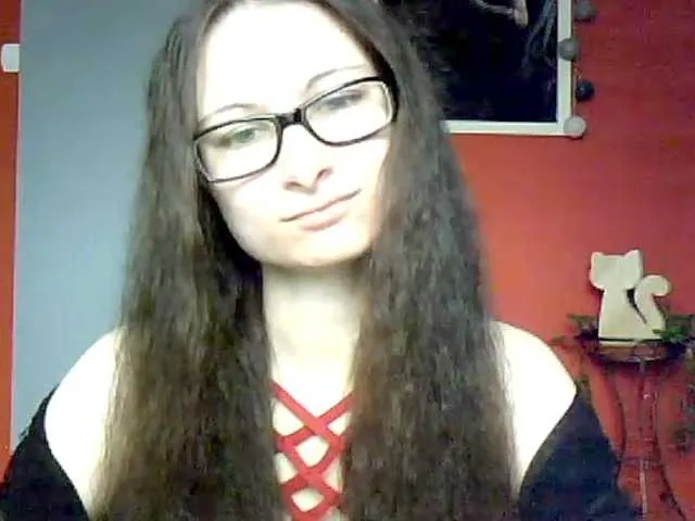 Live sex webcam photo for AudreyDark #274458687