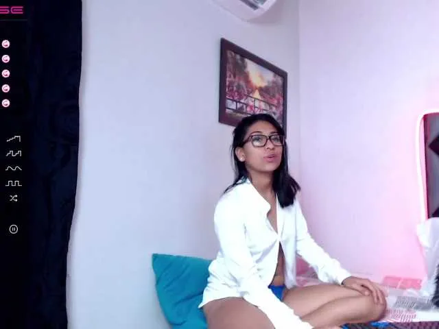 Live sex webcam photo for AudreyDavis #273348010