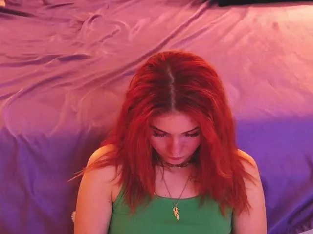 Live sex webcam photo for AudreyRivas #272786396