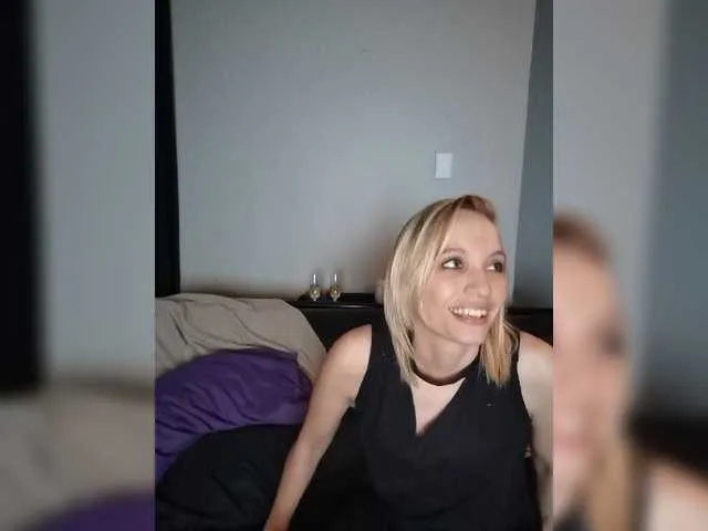 Live sex webcam photo for AugustBloom #273249065