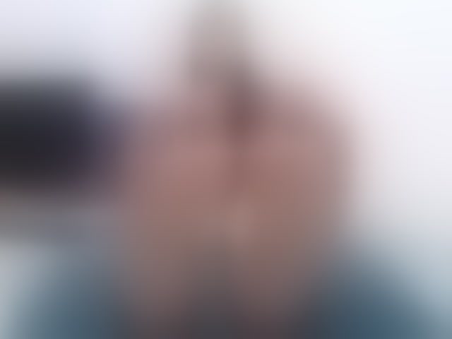 Live sex webcam photo for AuraLee #294128263